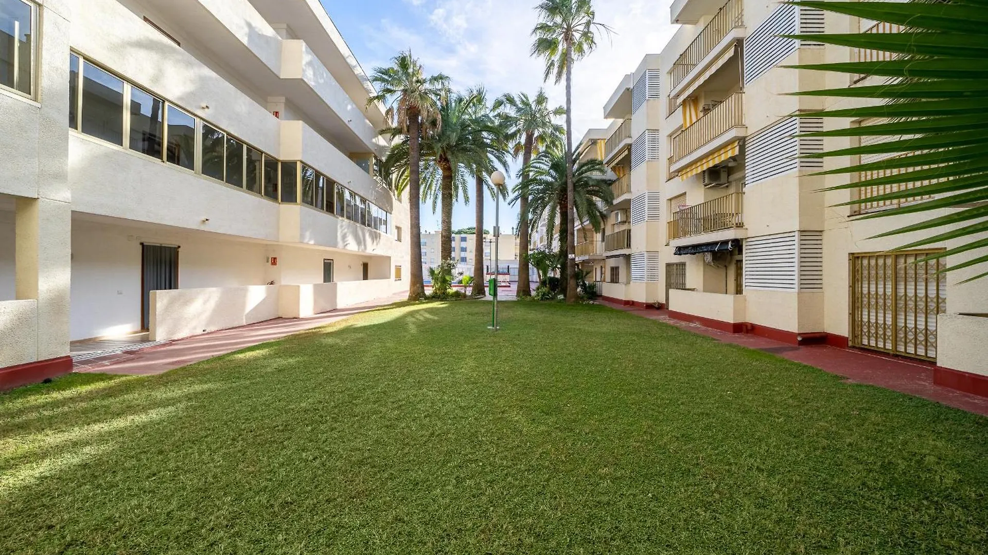 公寓 Hauzify I Apartaments Reddis 坎布里尔斯 西班牙
